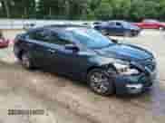 2015 Nissan Altima S с VIN 1N4AL3AP9FC585408, выставлен на аукционе Copart как лот 64785535 с пробегом 83 823 миль миль и Списание • Salvage title. История ставок и продаж доступна на DreamBid. Изображение 4.