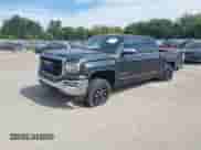 2018 GMC Sierra 1500 SLT z VIN 3GTU2NEC1JG470434, wystawiony jako IAAI lot #43335361 z przebiegiem 79 283 mil mil oraz . Historia ofert i sprzedaży dostępna na DreamBid. Obrazek 20.