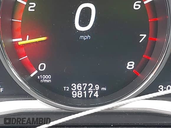 2016 Volvo S60 T5 Drive-E Premier z VIN YV126MFK4G2413197, wystawiony jako IAAI lot #42628347 z przebiegiem 98 174 mil mil oraz . Historia ofert i sprzedaży dostępna na DreamBid. Obrazek 15.
