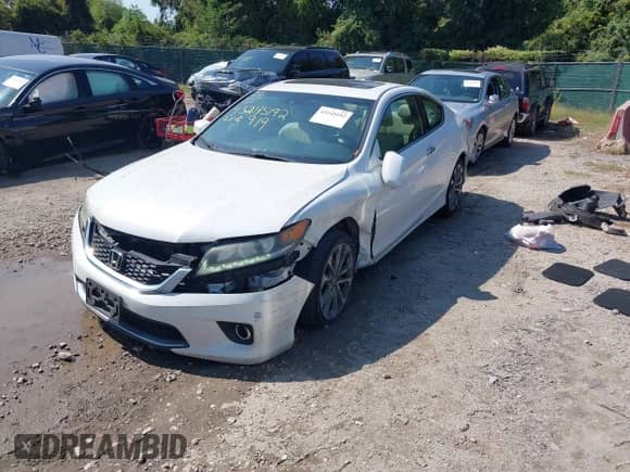 2015 Honda Accord EX-L z VIN 1HGCT2B8XFA006993, wystawiony jako IAAI lot #43245192 z przebiegiem 135 503 mil mil oraz . Historia ofert i sprzedaży dostępna na DreamBid. Obrazek 17.