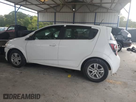 2015 Chevrolet Sonic LT with VIN 1G1JC6SH1F4196106, listed as a Copart auction lot 70442525 with 108,960 mi miles and Salvage title. Bid and sale history available at DreamBid. Image 2.