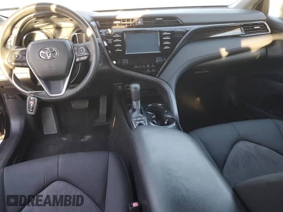 2019 Toyota Camry Hybrid LE с VIN 4T1B31HK2KU510627, выставлен на аукционе Copart как лот 63571895 с пробегом 114 603 миль миль и Списание • Salvage title. История ставок и продаж доступна на DreamBid. Изображение 8.