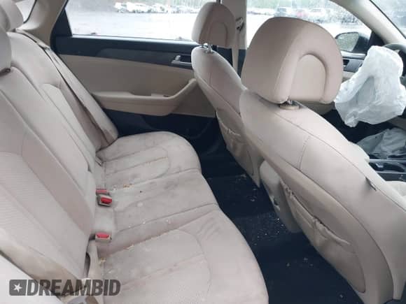 2016 Hyundai Sonata SE z VIN 5NPE24AF3GH417023, wystawiony jako IAAI lot #42326874 z przebiegiem 145 253 mil mil oraz . Historia ofert i sprzedaży dostępna na DreamBid. Obrazek 8.