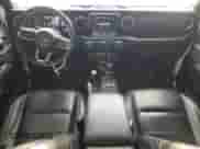 2021 Jeep Wrangler с VIN 0K0255983616, выставлен на аукционе Copart как лот 46605505 с пробегом 42 090 миль миль и Списание • Salvage title. История ставок и продаж доступна на DreamBid. Изображение 8.