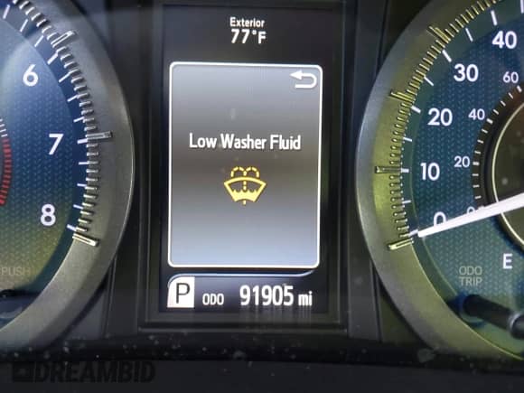 2017 Toyota Sienna XLE with VIN 5TDYZ3DC1HS796023, listed as a IAAI auction lot 43330004 with 91,905 mi miles and . Bid and sale history available at DreamBid. Image 16.