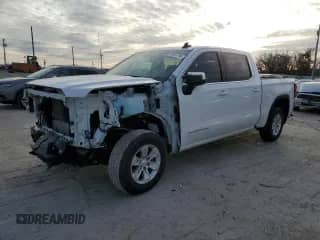 2022 GMC Sierra 1500 SLE with VIN 3GTP8BEK1NG103234, listed as a Copart auction lot 88921765 with 33,551 mi miles and Salvage title. Bid and sale history available at DreamBid. Image 1.