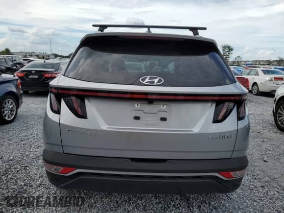 2024 Hyundai Tucson SEL Convenience with VIN KM8JCCD1XRU151686, listed as a Copart auction lot 70011225 with 31,811 mi miles and Salvage title. Bid and sale history available at DreamBid. Image 6.