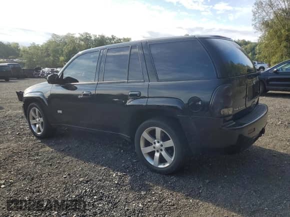 2007 Chevrolet TrailBlazer SS с VIN 1GNET13H572113663, выставлен на аукционе Copart как лот 80081215 с пробегом 139 103 миль миль и Списание • Salvage title. История ставок и продаж доступна на DreamBid. Изображение 2.