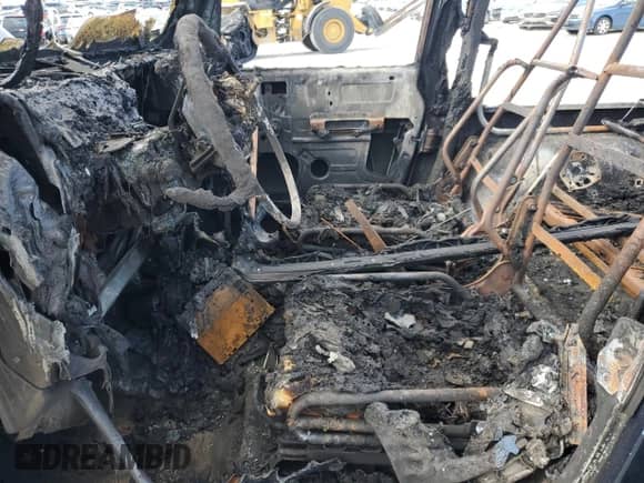 2005 Jeep Wrangler SE with VIN 1J4FA29165P333410, listed as a Copart auction lot 71223875 with Not provided miles and Clean title. Bid and sale history available at DreamBid. Image 7.