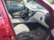 2010 Chevrolet Equinox 2LT z VIN 2CNFLNEY2A6401017, wystawiony jako IAAI lot #42804544 z przebiegiem 172 558 mil mil oraz . Historia ofert i sprzedaży dostępna na DreamBid. Obrazek 5.