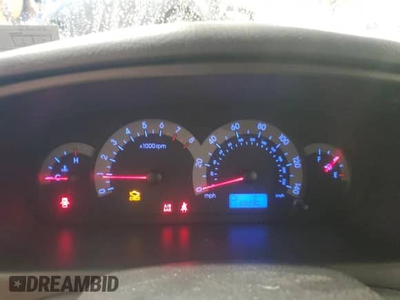 2003 Hyundai Elantra GT z VIN KMHDN55D83U096111, wystawiony jako Copart lot #56905565 z przebiegiem 108 230 mil mil oraz Szkoda całkowita • Salvage title. Historia ofert i sprzedaży dostępna na DreamBid. Obrazek 9.