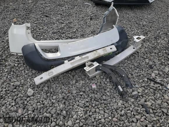 2020 Jeep Compass Limited with VIN 3C4NJDCB7LT221383, listed as a Copart auction lot 84047185 with 82,746 mi miles and Salvage title. Bid and sale history available at DreamBid. Image 13.