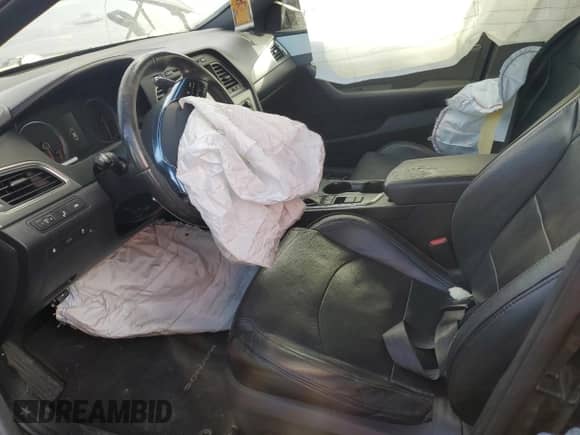 2017 Hyundai Sonata Limited с VIN 5NPE34AB7HH583489, выставлен на аукционе Copart как лот 43951945 с пробегом 148 369 миль миль и Списание • Salvage title. История ставок и продаж доступна на DreamBid. Изображение 7.