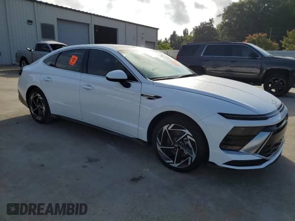 2025 Hyundai Sonata SEL Convenience z VIN KMHL14JA7SA430304, wystawiony jako Copart lot #64964995 z przebiegiem 2 127 mil mil oraz Szkoda całkowita • Salvage title. Historia ofert i sprzedaży dostępna na DreamBid. Obrazek 4.