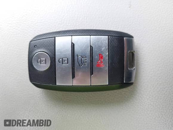 2016 Kia Sorento SXL z VIN 5XYPKDA57GG174551, wystawiony jako IAAI lot #42314487 z przebiegiem 86 606 mil mil oraz . Historia ofert i sprzedaży dostępna na DreamBid. Obrazek 11.