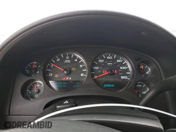 2010 GMC Sierra 1500 SLT z VIN 3GTRKWE29AG160857, wystawiony jako Copart lot #86632774 z przebiegiem 135 414 mil mil oraz Szkoda całkowita • Salvage title. Historia ofert i sprzedaży dostępna na DreamBid. Obrazek 9.