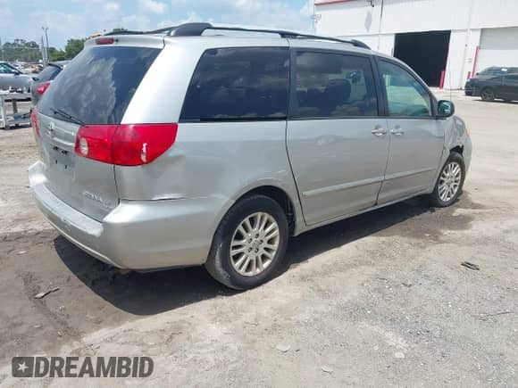 2008 Toyota Sienna LE с VIN 5TDBK23C18S012977, выставлен на аукционе IAAI как лот 42854013 с пробегом 303 937 миль миль и . История ставок и продаж доступна на DreamBid. Изображение 4.