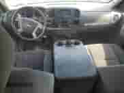 2007 Chevrolet Silverado 1500 2LT z VIN 2GCEC19J771620938, wystawiony jako Copart lot #64983225 z przebiegiem 181 077 mil mil oraz Czysty tytuł • Clean title. Historia ofert i sprzedaży dostępna na DreamBid. Obrazek 8.