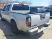 2011 Nissan Frontier Pro-4X z VIN 1N6AD0EVXBC407089, wystawiony jako IAAI lot #42113537 z przebiegiem 124 853 mil mil oraz . Historia ofert i sprzedaży dostępna na DreamBid. Obrazek 3.