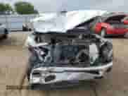 2019 Ram 1500 Big Horn z VIN 1C6SRFFT5KN570303, wystawiony jako Copart lot #81058025 z przebiegiem 122 249 mil mil oraz Szkoda całkowita • Salvage title. Historia ofert i sprzedaży dostępna na DreamBid. Obrazek 5.