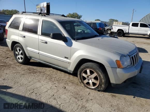 2009 Jeep Grand Cherokee Rocky Mountain с VIN 1J8GR48K79C542766, выставлен на аукционе Copart как лот 76735814 с пробегом 159 140 миль миль и Списание • Salvage title. История ставок и продаж доступна на DreamBid. Изображение 4.