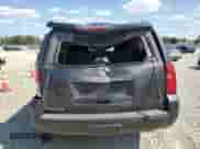 2018 Chevrolet Tahoe LT z VIN 1GNSKBKC5JR375036, wystawiony jako Copart lot #72095005 z przebiegiem 132 808 mil mil oraz Szkoda całkowita • Salvage title. Historia ofert i sprzedaży dostępna na DreamBid. Obrazek 6.