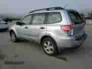 2013 Subaru Forester X z VIN JF2SHABC0DH413379, wystawiony jako Copart lot #81877155 z przebiegiem 165 562 mil mil oraz Szkoda całkowita • Salvage title. Historia ofert i sprzedaży dostępna na DreamBid. Obrazek 2.