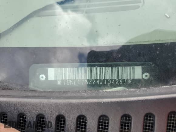 2004 Chevrolet Tahoe LT z VIN 1GNEC13Z24J104851, wystawiony jako Copart lot #69609145 z przebiegiem 242 694 mil mil oraz Szkoda całkowita • Salvage title. Historia ofert i sprzedaży dostępna na DreamBid. Obrazek 13.