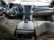 2015 Chevrolet Tahoe LT с VIN 1GNSCBKC6FR186139, выставлен на аукционе Copart как лот 84021615 с пробегом 227 300 миль миль и Списание • Salvage title. История ставок и продаж доступна на DreamBid. Изображение 8.