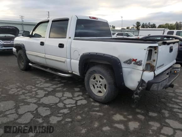 2006 Chevrolet Silverado 1500 LT3 с VIN 2GCEK13Z061279754, выставлен на аукционе Copart как лот 87095375 с пробегом 329 336 миль миль и Чистый • Clean title. История ставок и продаж доступна на DreamBid. Изображение 2.