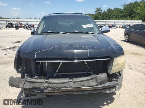 2007 Chevrolet Suburban LTZ with VIN 3GNFC16J17G222793, listed as a Copart auction lot 54606895 with 236,485 mi miles and Salvage title. Bid and sale history available at DreamBid. Image 5.