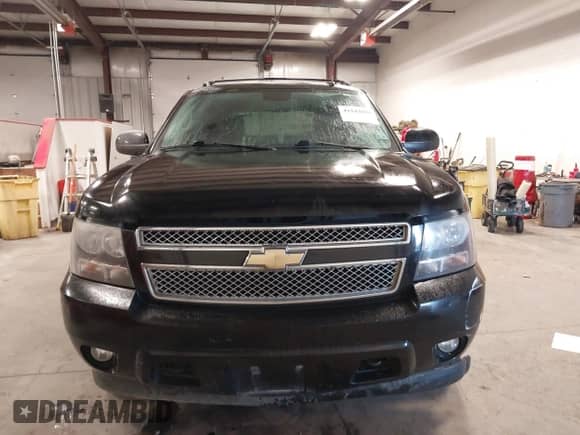 2009 Chevrolet Avalanche LS with VIN 3GNFK12079G169469, listed as a IAAI auction lot 41543096 with 179,881 mi miles and . Bid and sale history available at DreamBid. Image 12.