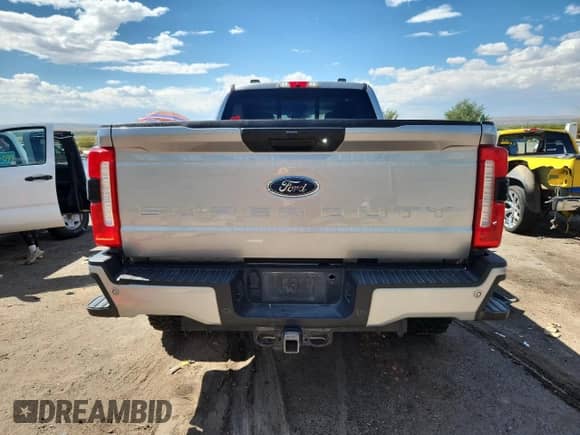 2023 Ford F-250 XL z VIN 1FT8W2BT5PED09514, wystawiony jako Copart lot #80465615 z przebiegiem 42 414 mil mil oraz Szkoda całkowita • Salvage title. Historia ofert i sprzedaży dostępna na DreamBid. Obrazek 6.