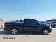 2013 Ram 1500 Express z VIN 1C6RR6FT0DS639403, wystawiony jako IAAI lot #43194312 z przebiegiem 127 825 mil mil oraz . Historia ofert i sprzedaży dostępna na DreamBid. Obrazek 14.