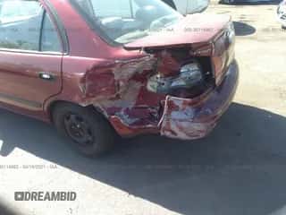 1999 Chevrolet Prizm z VIN 1Y1SK5288XZ408167, wystawiony jako IAAI lot #30114962 z przebiegiem 91 937 mil mil oraz . Historia ofert i sprzedaży dostępna na DreamBid. Obrazek 6.