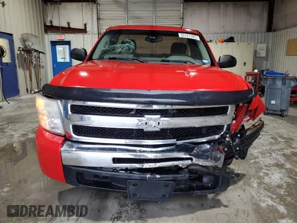 2009 Chevrolet Silverado 1500 Work Truck with VIN 1GCEC14X69Z196819, listed as a Copart auction lot 55151385 with 130,984 mi miles and Salvage title. Bid and sale history available at DreamBid. Image 5.
