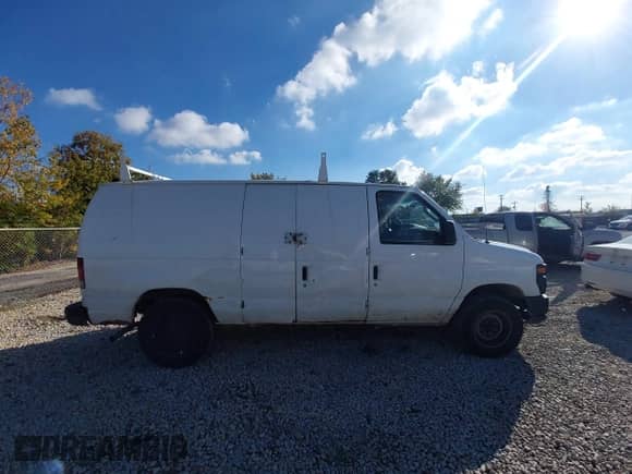 2012 Ford Econoline Cargo Recreational with VIN 1FTNE2EW2CDA95092, listed as a IAAI auction lot 43455302 with 270,761 mi miles and . Bid and sale history available at DreamBid. Image 13.