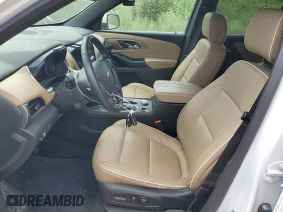2023 Chevrolet Traverse Premier с VIN 1GNEVKKW4PJ157613, выставлен на аукционе Copart как лот 59731004 с пробегом 22 591 миль миль и Списание • Salvage title. История ставок и продаж доступна на DreamBid. Изображение 7.