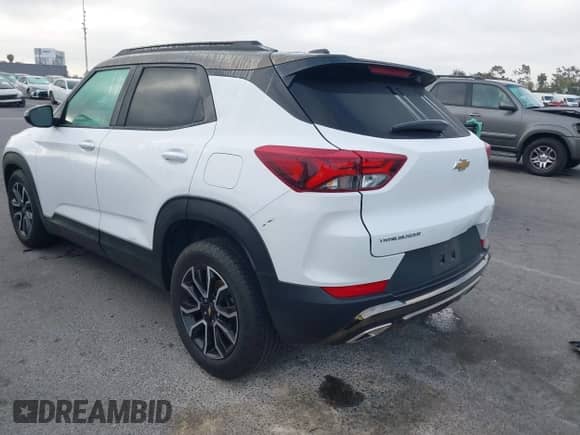 2021 Chevrolet TrailBlazer ACTIV with VIN KL79MVSL9MB154343, listed as a IAAI auction lot 42082781 with 26,878 mi miles and . Bid and sale history available at DreamBid. Image 3.