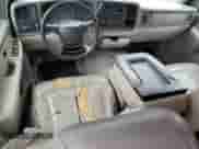 2000 Chevrolet Suburban with VIN 1GNFK16T1YJ150403, listed as a Copart auction lot 44657965 with 206,937 mi miles and Salvage title. Bid and sale history available at DreamBid. Image 8.