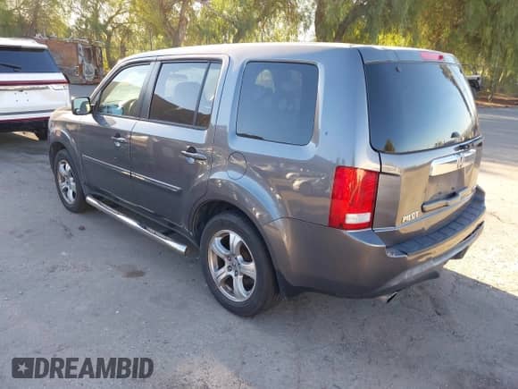 2014 Honda Pilot EX z VIN 5FNYF4H4XEB033564, wystawiony jako IAAI lot #43541988 z przebiegiem 212 911 mil mil oraz . Historia ofert i sprzedaży dostępna na DreamBid. Obrazek 3.