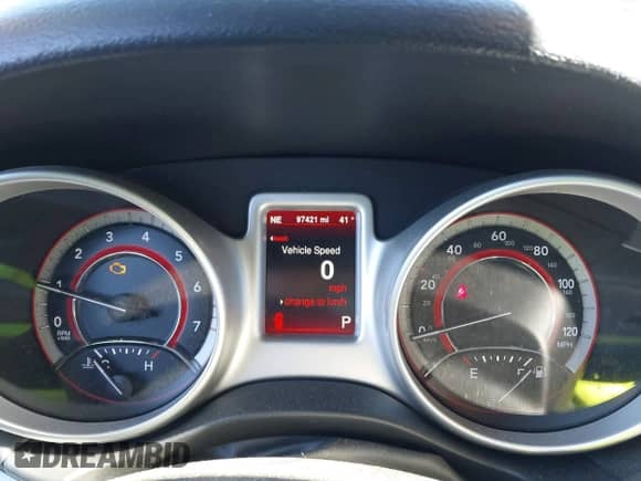 2014 Dodge Journey SE with VIN 3C4PDDAG9ET282199, listed as a IAAI auction lot 43430504 with 97,421 mi miles and . Bid and sale history available at DreamBid. Image 7.