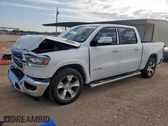 2019 Ram 1500 Laramie с VIN 1C6RREJT9KN684059, выставлен на аукционе Copart как лот 71441845 с пробегом 106 478 миль миль и Списание • Salvage title. История ставок и продаж доступна на DreamBid. Изображение 1.