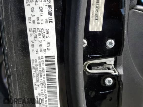 2014 Jeep Compass Latitude с VIN 1C4NJDEB7ED632935, выставлен на аукционе Copart как лот 68498975 с пробегом 70 222 миль миль и Списание • Salvage title. История ставок и продаж доступна на DreamBid. Изображение 13.