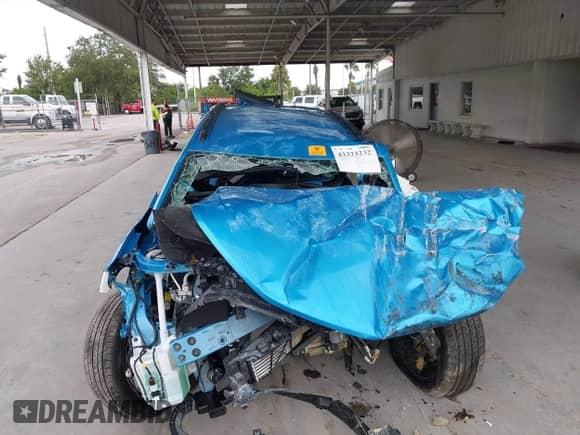2025 Chevrolet Trax 2RS с VIN KL77LJEPXSC299478, выставлен на аукционе IAAI как лот 43323232 с пробегом Не указан миль и . История ставок и продаж доступна на DreamBid. Изображение 6.