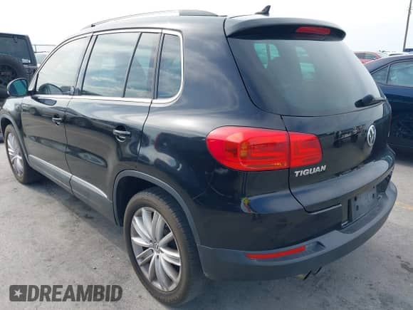 2017 Volkswagen Tiguan Wolfsburg Edition с VIN WVGRV7AX0HK002940, выставлен на аукционе IAAI как лот 43342636 с пробегом 139 922 миль миль и . История ставок и продаж доступна на DreamBid. Изображение 3.