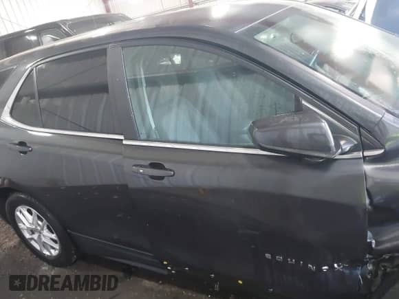 2022 Chevrolet Equinox LT z VIN 3GNAXKEV2NS242179, wystawiony jako IAAI lot #42753964 z przebiegiem 49 392 mil mil oraz . Historia ofert i sprzedaży dostępna na DreamBid. Obrazek 13.