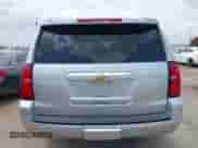 2019 Chevrolet Suburban LT z VIN 1GNSCHKC0KR380047, wystawiony jako IAAI lot #42530451 z przebiegiem 94 361 mil mil oraz . Historia ofert i sprzedaży dostępna na DreamBid. Obrazek 16.