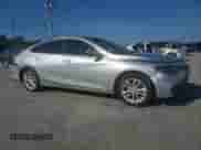 2016 Chevrolet Malibu LT z VIN 1G1ZE5ST3GF260776, wystawiony jako Copart lot #84444505 z przebiegiem 120 693 mil mil oraz Szkoda całkowita • Salvage title. Historia ofert i sprzedaży dostępna na DreamBid. Obrazek 4.