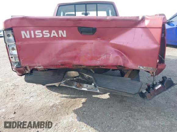 1992 Nissan Frontier z VIN 1N6SD16S2NC301965, wystawiony jako IAAI lot #41790245 z przebiegiem 203 809 mil mil oraz . Historia ofert i sprzedaży dostępna na DreamBid. Obrazek 6.